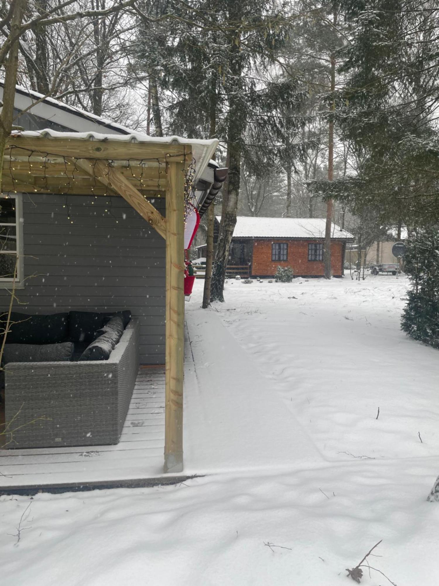 Chalet Sint-Hubertus Du Bois Zutendaal Exterior photo